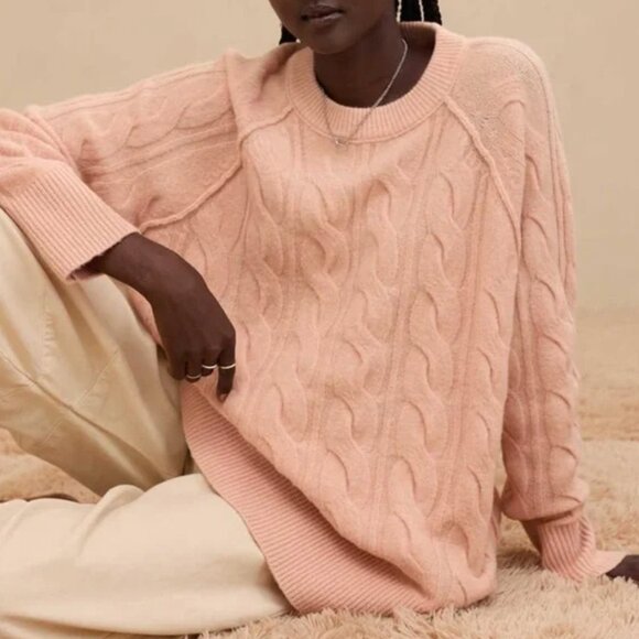 Aerie unREAL Crew Sweater Pink Size Small Oversized Cable Knit - Picture 1 of 8